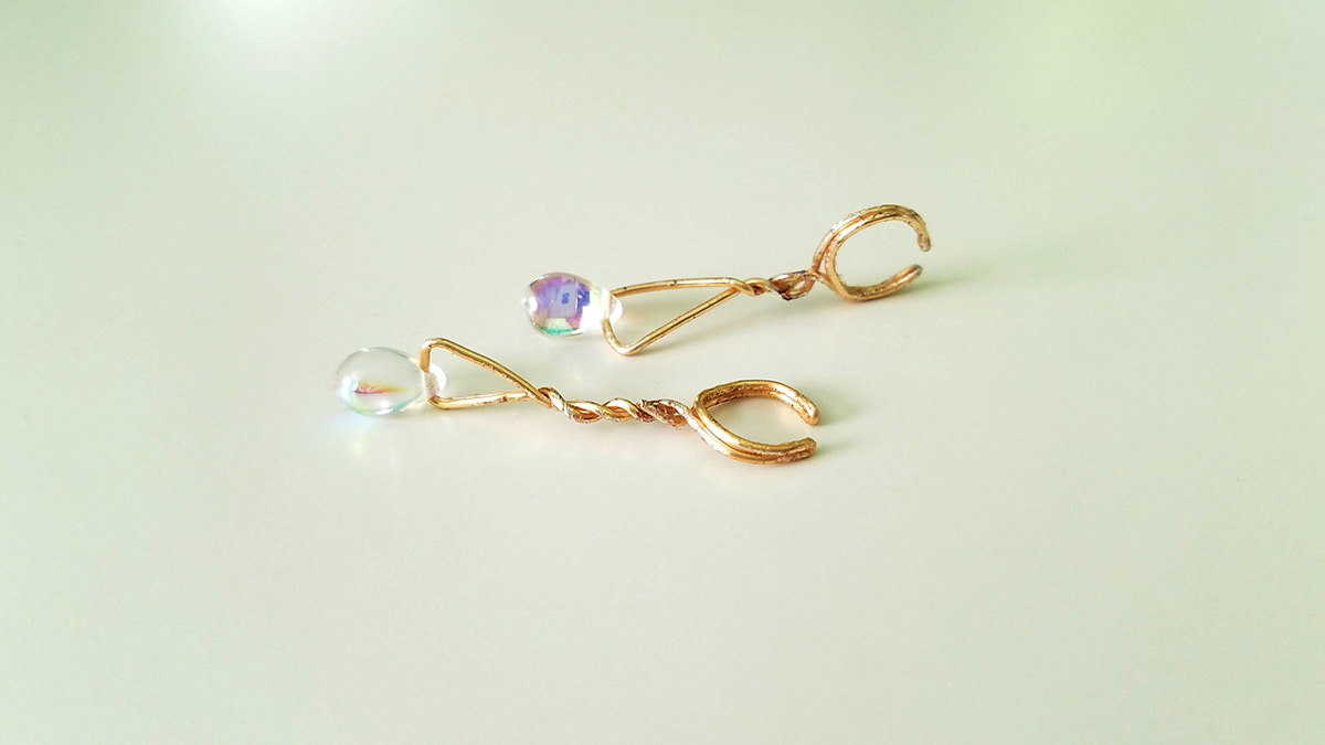 Iridescent Hanging Wire Ear Cuff Display
