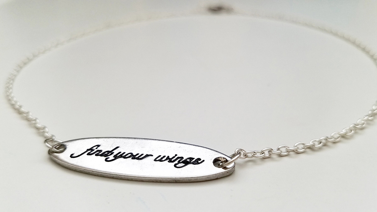 Wing Chain Collection Choker